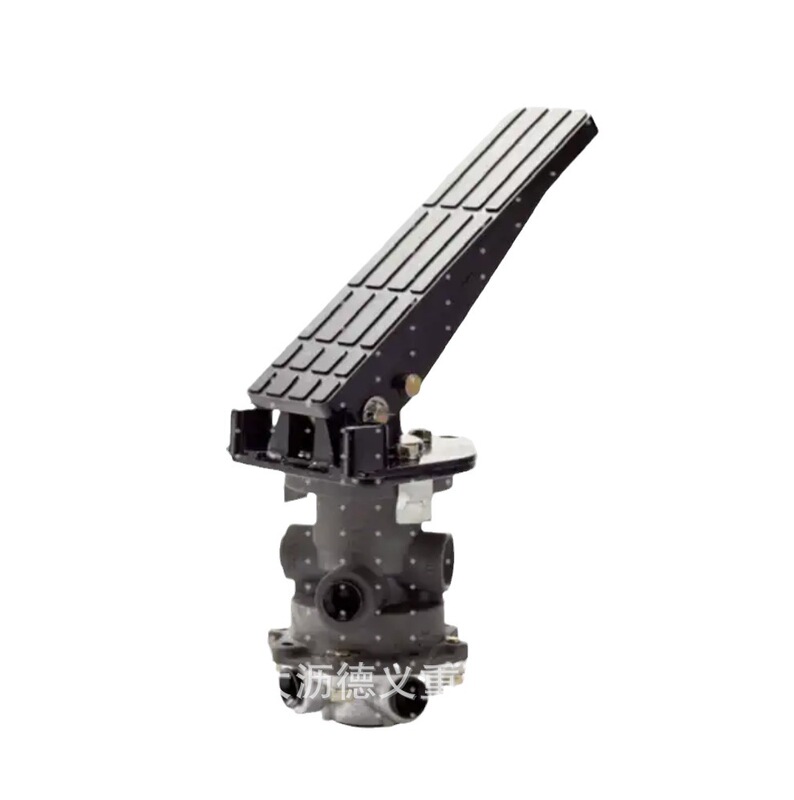 Hino F17C F17D F17E Truck Parts Foot Brake Valve Brake Master Cylinder and Full Vehicle Accessories Supply