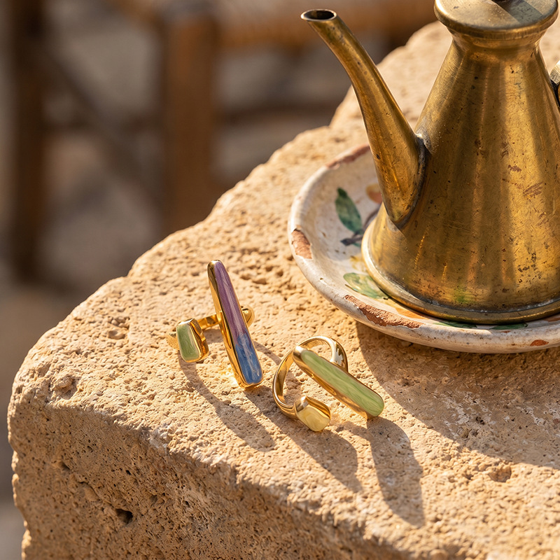 Lujo ligero francés estilo de moda 18k oro acero inoxidable geometría simple anillo abierto brillante no decoloración joyas al por mayor