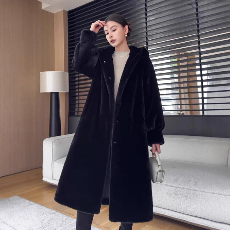 2025 Winter New Imported Velvet Mink Fur Coat, Whole Mink Eco-Friendly Mink Fur Mid-Length Elegant Coat