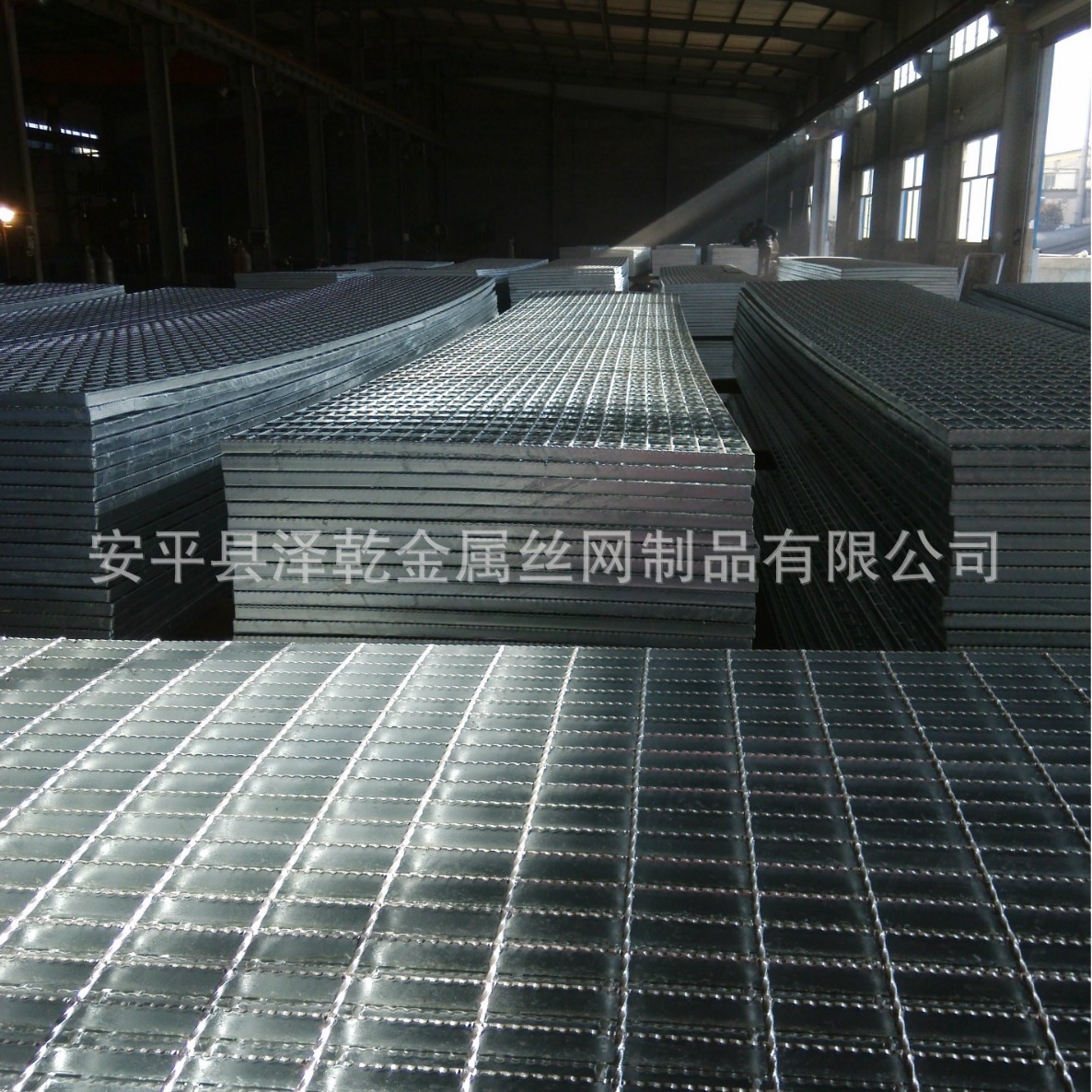 厂家热销结实耐用镀锌钢格板 405/30/100钢格柵板平台 平台钢格板