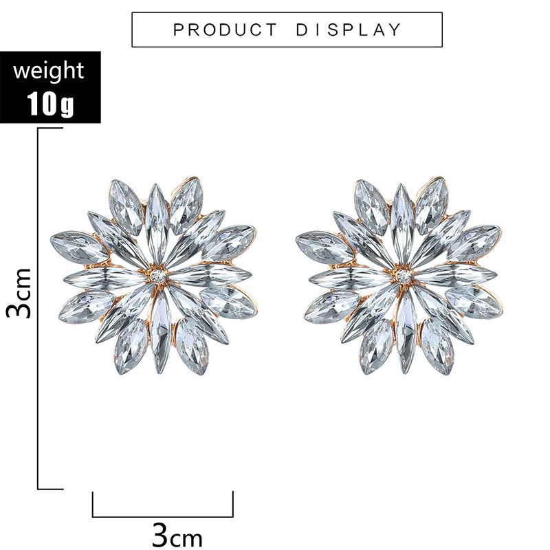 romantische Diamantohrringe mit eingelegten Diamanten mit geometrischer Blumepicture1