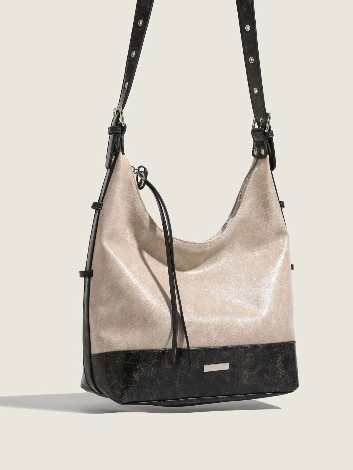 Polyurethane capacious one-shoulder bag, handheld underarm bag, high-end