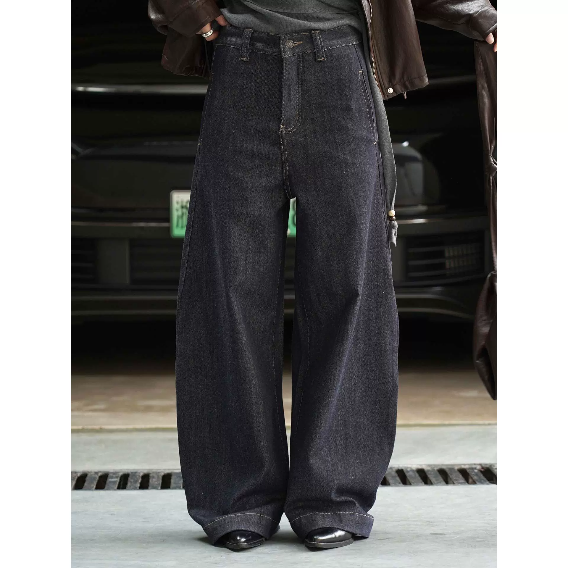 卢浮秋冬新款韩系时髦设计感拼接明辑线牛仔裤廓形复古休闲长裤女