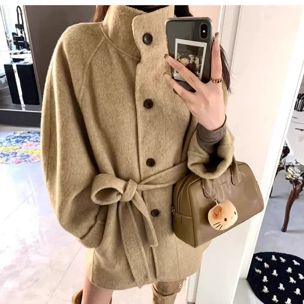 Khaki Woolen Coat for Women, Spring and Autumn 2026 New Style, High-End Short Woolen Jacket for Petite Figures, Korean Style Elegance
