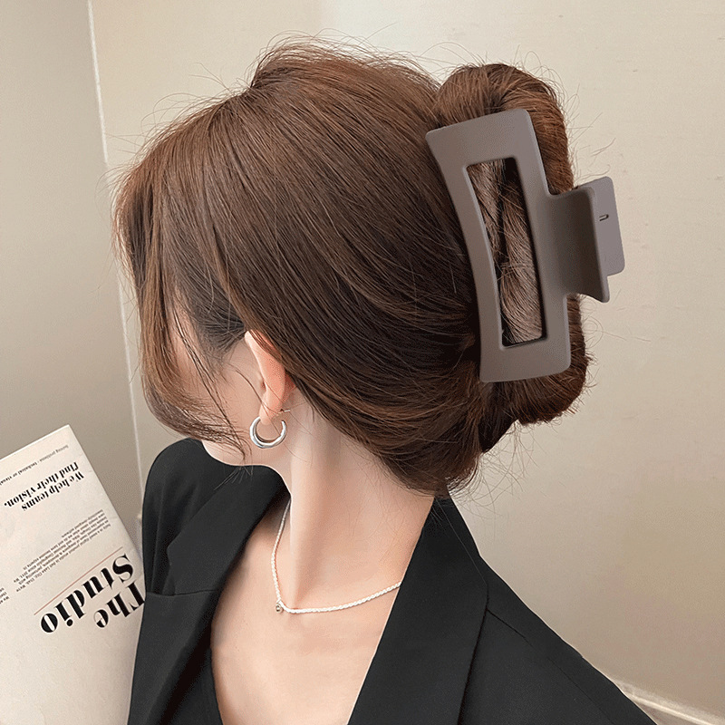 Nuevo clip de celebridad en línea elegante clip de tiburón elegante horquilla de Cabeza trasera grande clip coreano horquilla accesorios para el cabello al por mayor