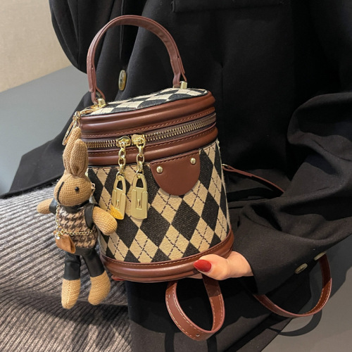 Retro versatile small bag for women  spring new fashion niche crossbody bag texture rhombus portable bucket bag