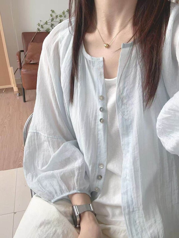 Korean-Style Ultra-Fairy Round-Neck Lantern-Sleeve Chiffon Shirt for Women, Summer Thin Loose Fit, Sun-Protective Long-Sleeve Shirt Cardigan Korean-Style Ultra-Fairy Round-Neck Lantern-Sleeve Chiffon Shirt for Women, Summer Thin Loose Fit, Sun-Protective Long-Sleeve Shirt Cardigan