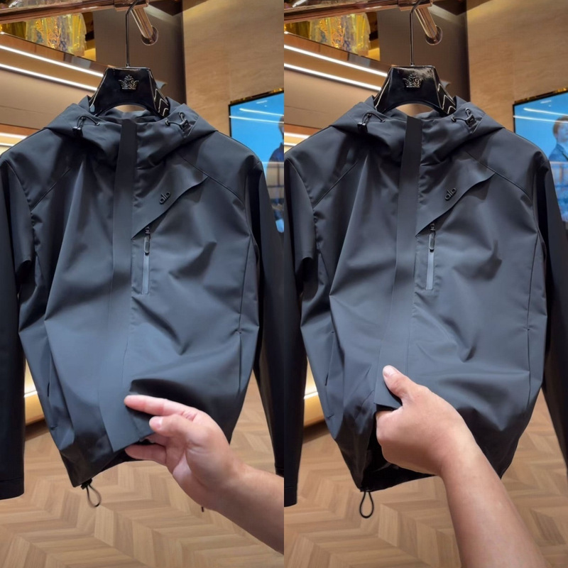 Autumn New Outdoor Jacket Men's Simple Fashion Trendy Sports Casual Stylish Solid Color Style Autumn New Outdoor Jacket Men's Simple Fashion Trendy Sports Casual Stylish Solid Color Style