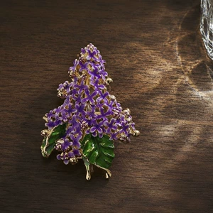 Purple Lilac Flower Brooch, High-End Feminine Enamel Corsage, Niche High-End Anti-Exposure Pin Accessories