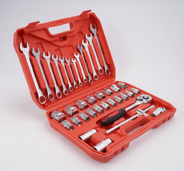 In stock: 37-piece auto repair socket wrench set, car maintenance tools, car repair ratchet, vehicle hardware toolbox