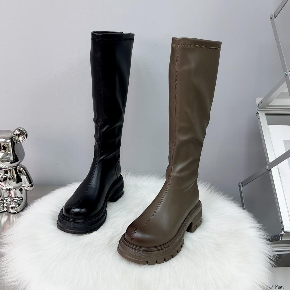 Μοντέρνες μακριές γυναίκες το φθινόπωρο του 2024, ψηλομάνικος ιππότης με χοντρές σόλες και αυξημένα φερμουάρ στην πλάτη, λεπτές για_voghion.com