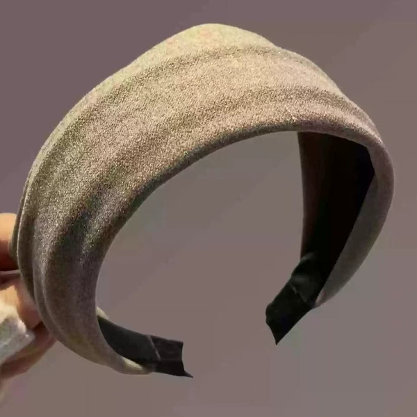 Light brown wide-brimmed suede headband
