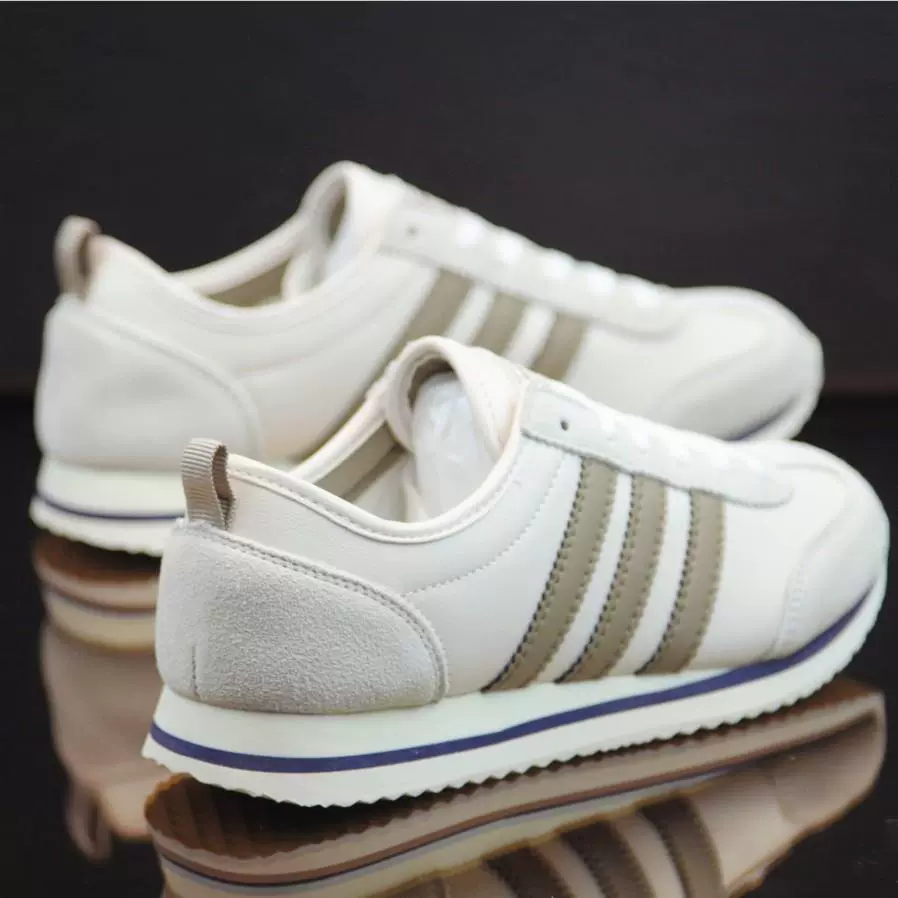 Мужские кроссовки, новая дышащая Белая обувь в Корейском стиле, летняя повседневная обувь, Мужская модная обувь, спортивная обувь для досок