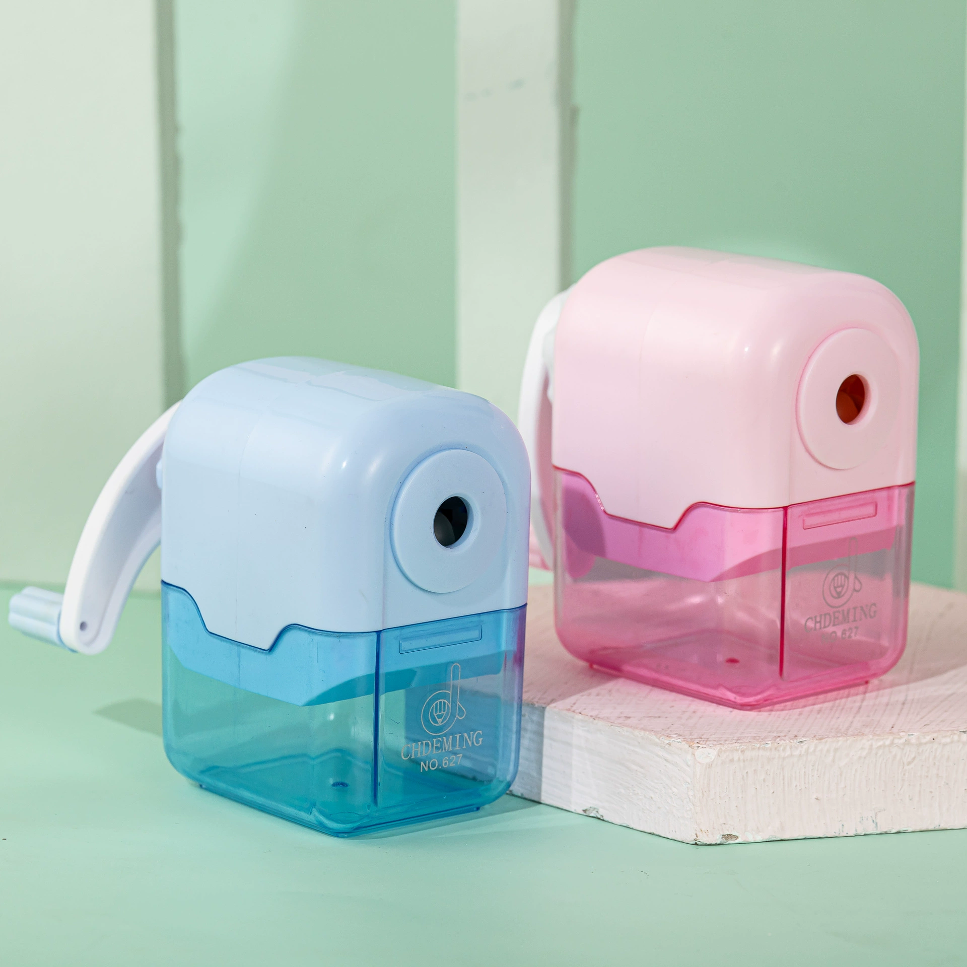 Сплошной цвет роликовая точилка для карандашей простая ручная точилка для карандашей оптом подарок на день детей небольшой подарок