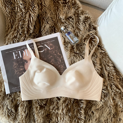 Orejas de conejo ropa interior de mujer inalámbrico micro push-up delgado pecho grande pequeño sujetador de sueño colección de senos anti-flacidez 882