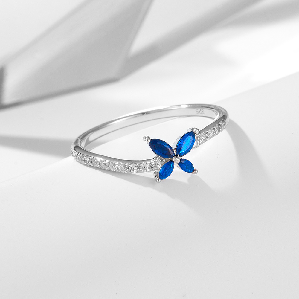 Estilo coreano Super Hada fresca plata esterlina anillo de mariposa personalidad de la moda femenina anillo de dedo índice de diamante simple anillo de celebridad de Internet