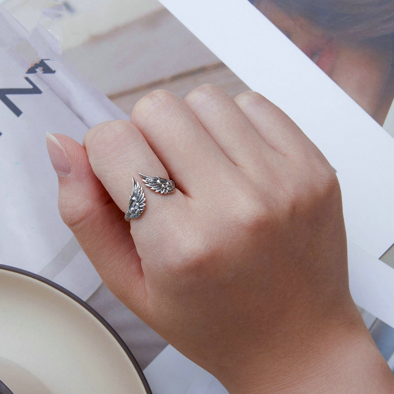 Anello aperto regolabile con ali d'angelo in lega per donna_voghion.com