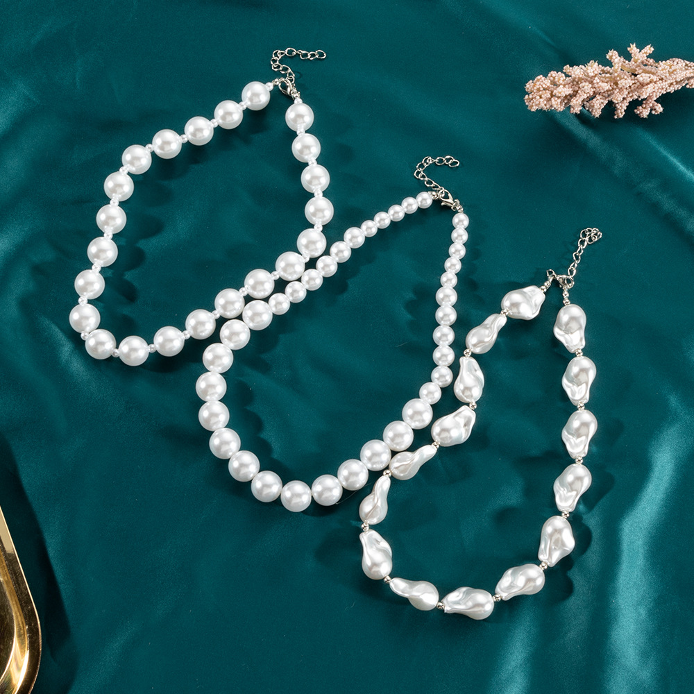 retro classic large irregular baroque pearl necklace