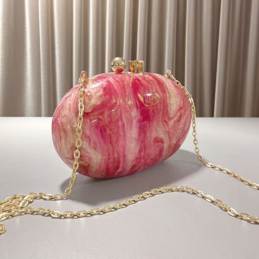 Bolsa de cena de lujo ligera transfronteriza, café de perla de almendro, bolsa de mano acrílica ovalada, bolsa de noche de hombro para damas