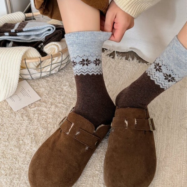 Demi-season woolen warm winter socks