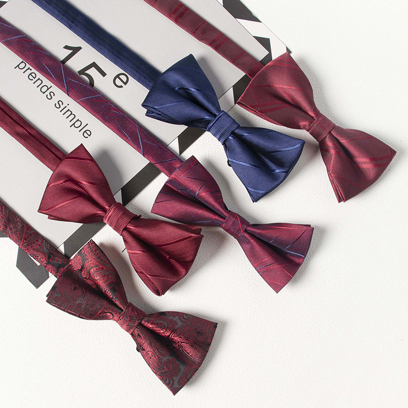 Fabricante spot rojo pajarita para hombres foto de boda moda estilo británico novio padrino traje de boda pajarita