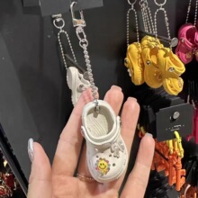 创意仿真迷你小拖鞋挂件可爱钥匙扣挂饰趣味百搭小配饰挂坠