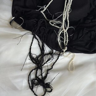 �ڰ���ë��