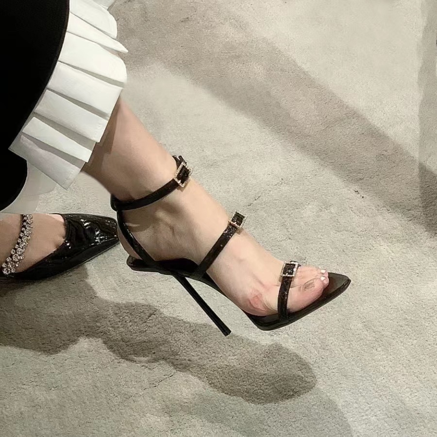 高跟鞋女2026新款夏季露趾水钻一字带扣细跟罗马风黑色性感凉鞋