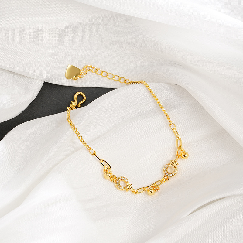 Nuevos productos de oro de arena vietnamita pulsera de lujo ligera con diamantes estrella de luna bolas de borda pulsera de nicho para mujeres joyas de mano de alta calidad