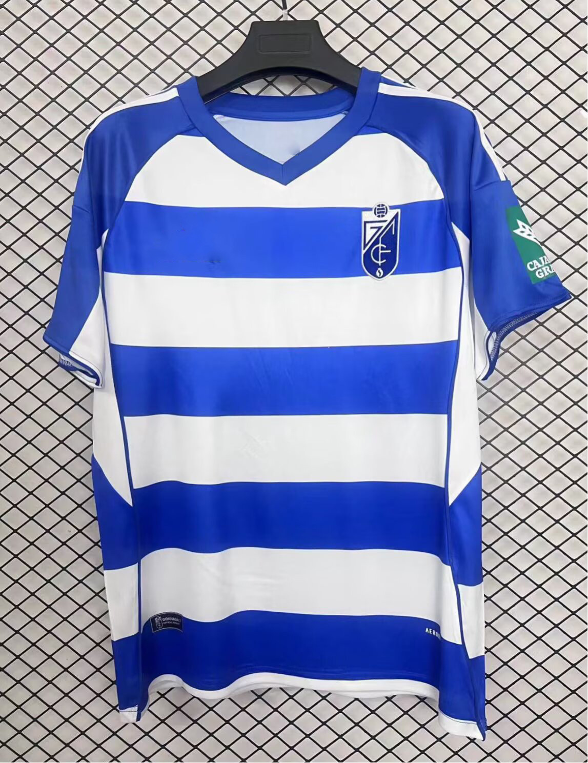 2526 Granada fuera