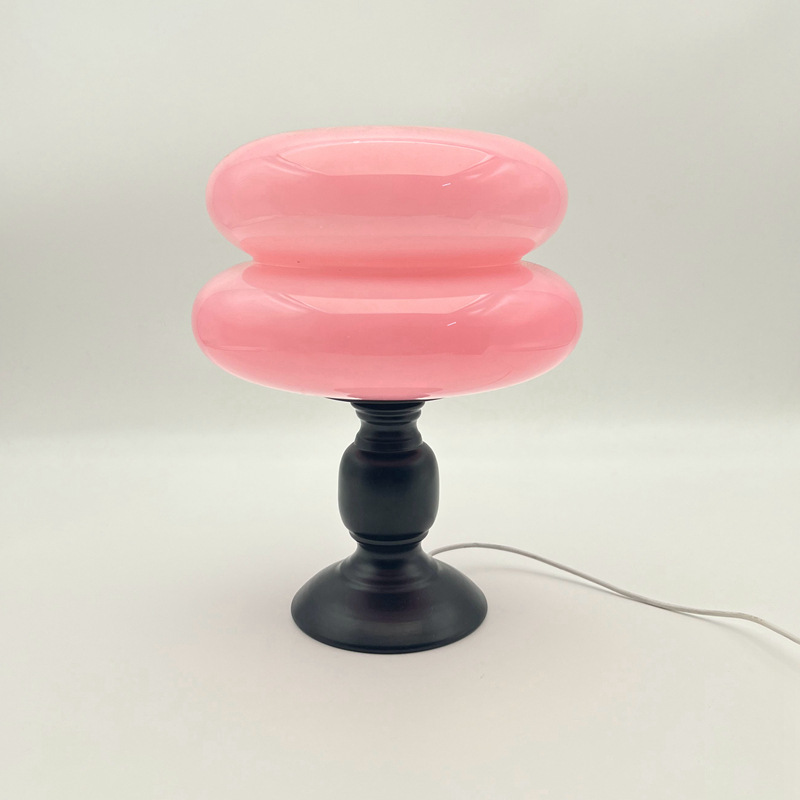 야헤이 + 핑크 햄버거