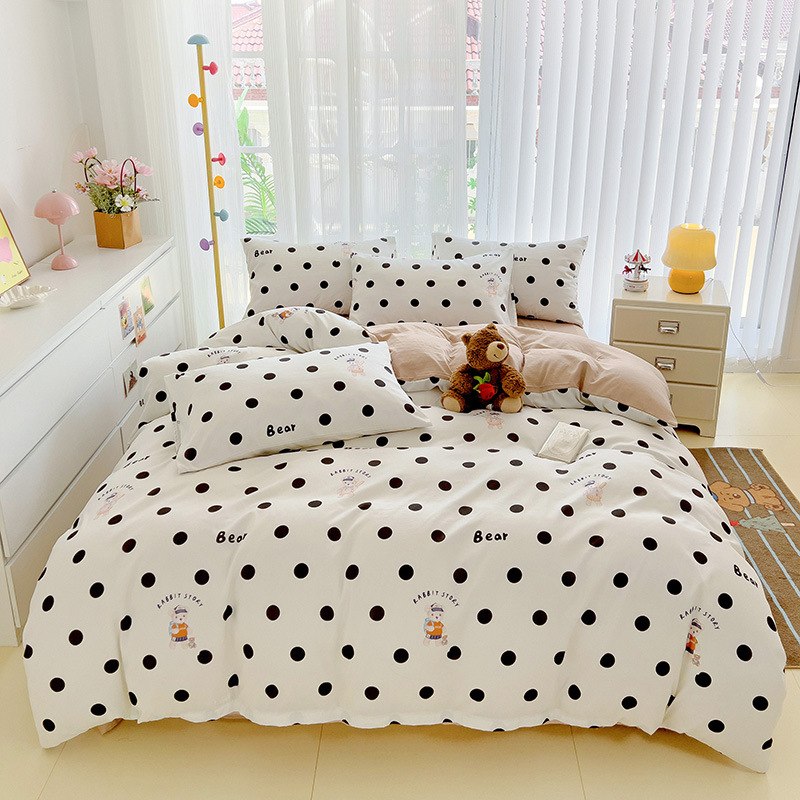 Fabrica textil de Nantong al por mayor sábanas de algodón nubes set de cuatro piezas set de edredón de viento idílico set de camas de dormitorios de estudiantes set de tres piezas