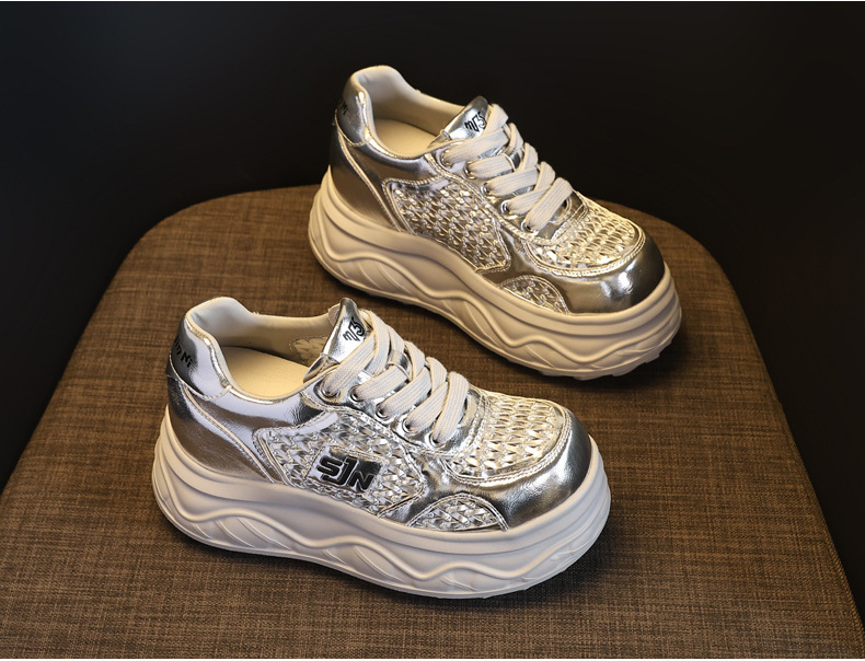 Giày sneaker nữ đế dày tăng chiều cao, thiết kế rỗng thoáng khí, phối trắng cơ bản — màu đen chi tiết 4