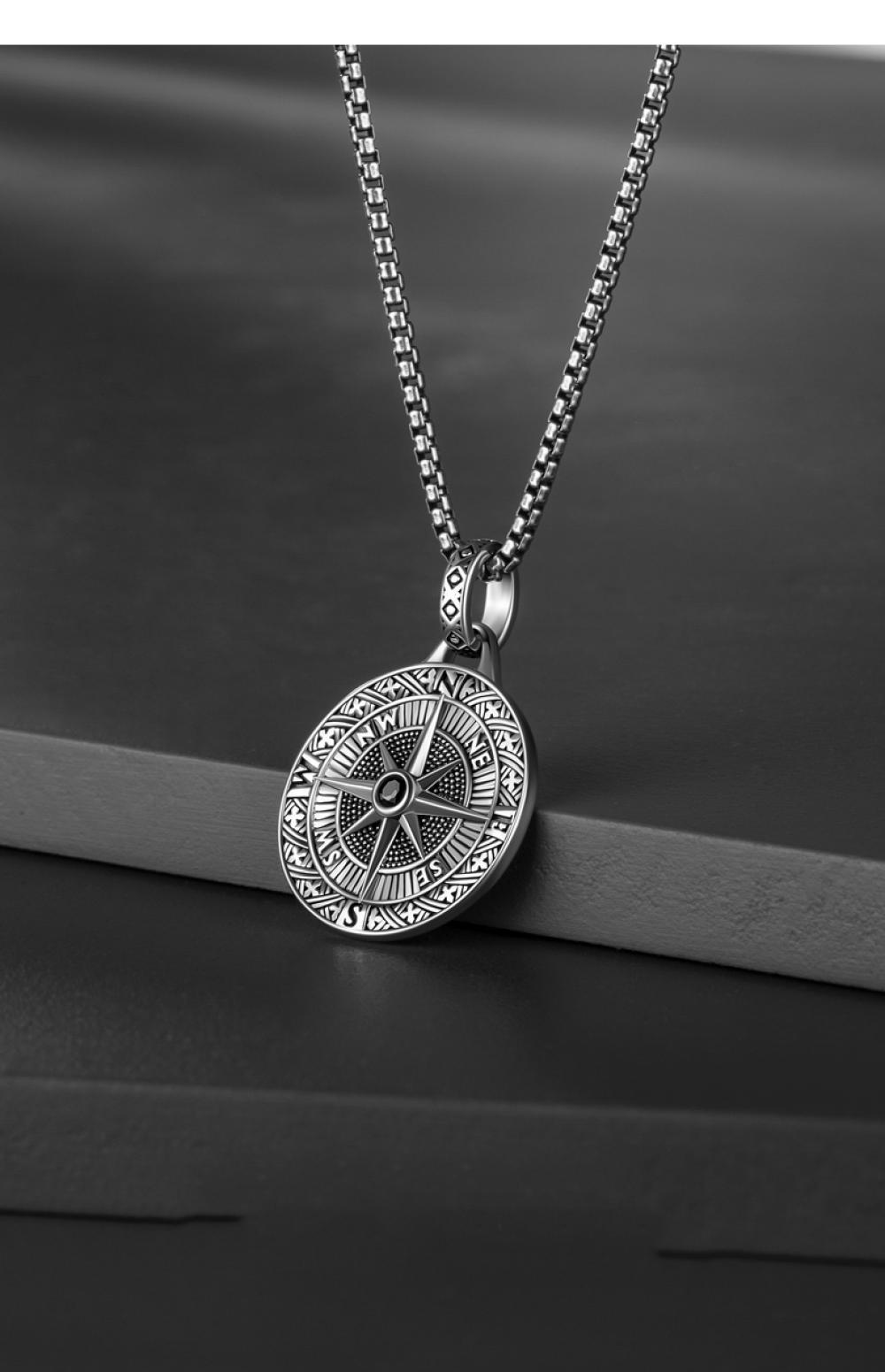 Hip-hop Rock Streetwear Oval Alloy Plating Men's Pendant Necklace Sweater Chain display picture 2