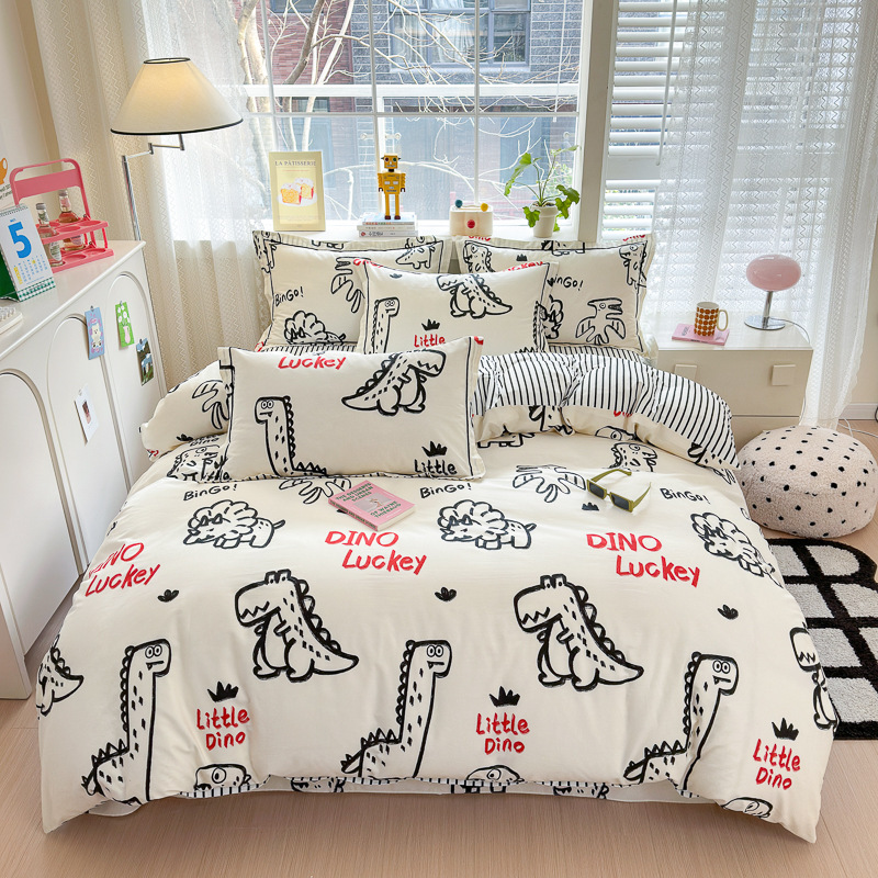 Cama de algodón fresco pequeño conjunto de cuatro piezas de algodón dibujos animados impresos cubierta de edredón dormitorio de estudiantes un solo conjunto de ropa de cama de tres piezas en