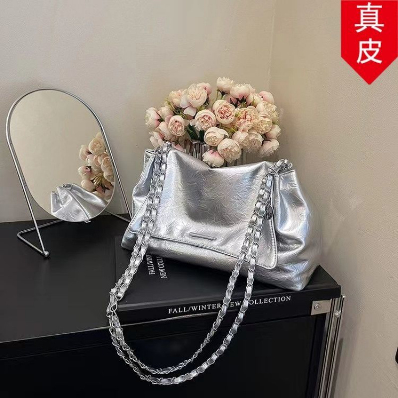 香港代购真皮银色包包女大容量百搭链条单肩斜挎包上课通勤托特包