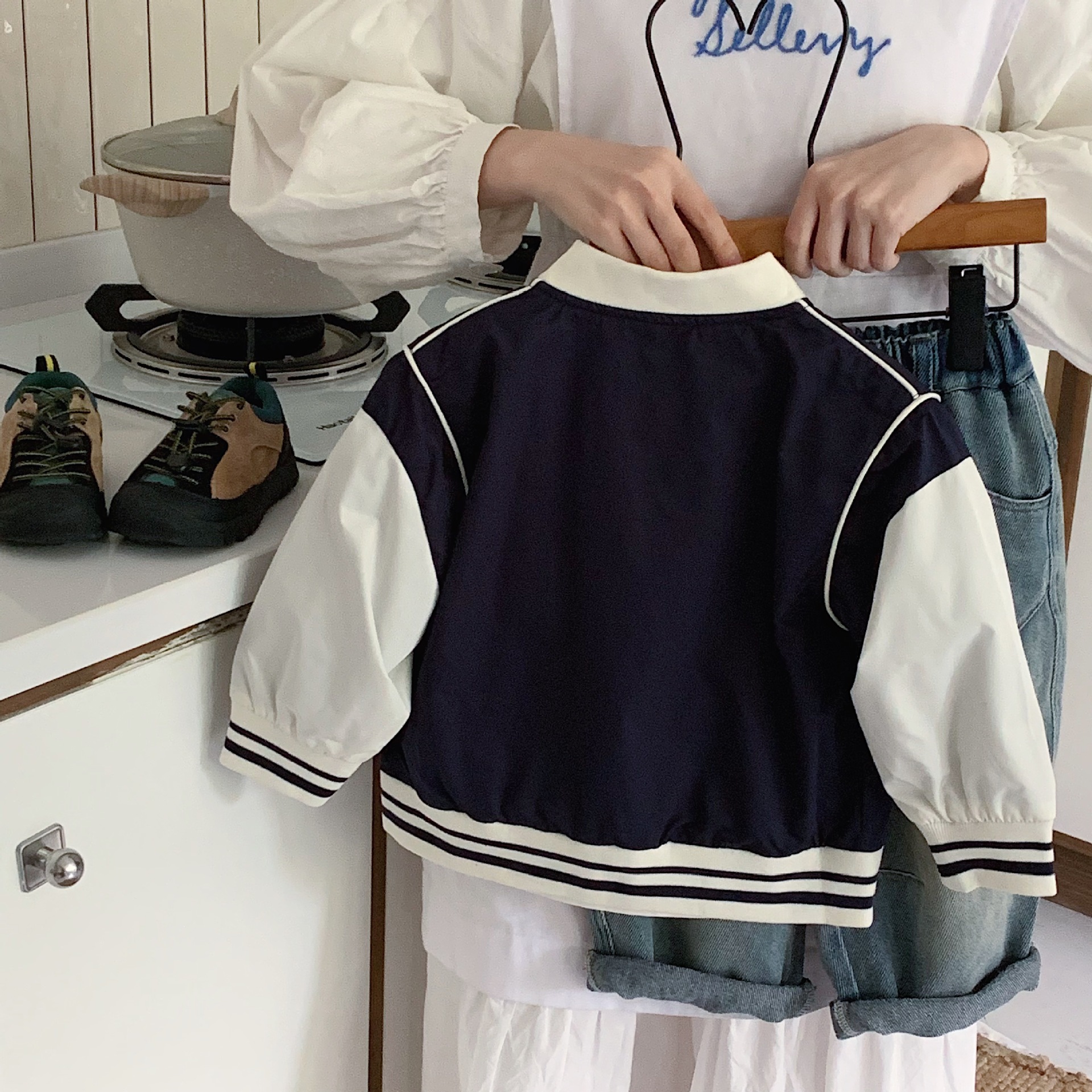 Manteau d'automne pour garçons 2024 nouvel article pour garçons et filles, version coréenne d'un ensemble de combinaison de baseball élégant pour enfants_voghion.com