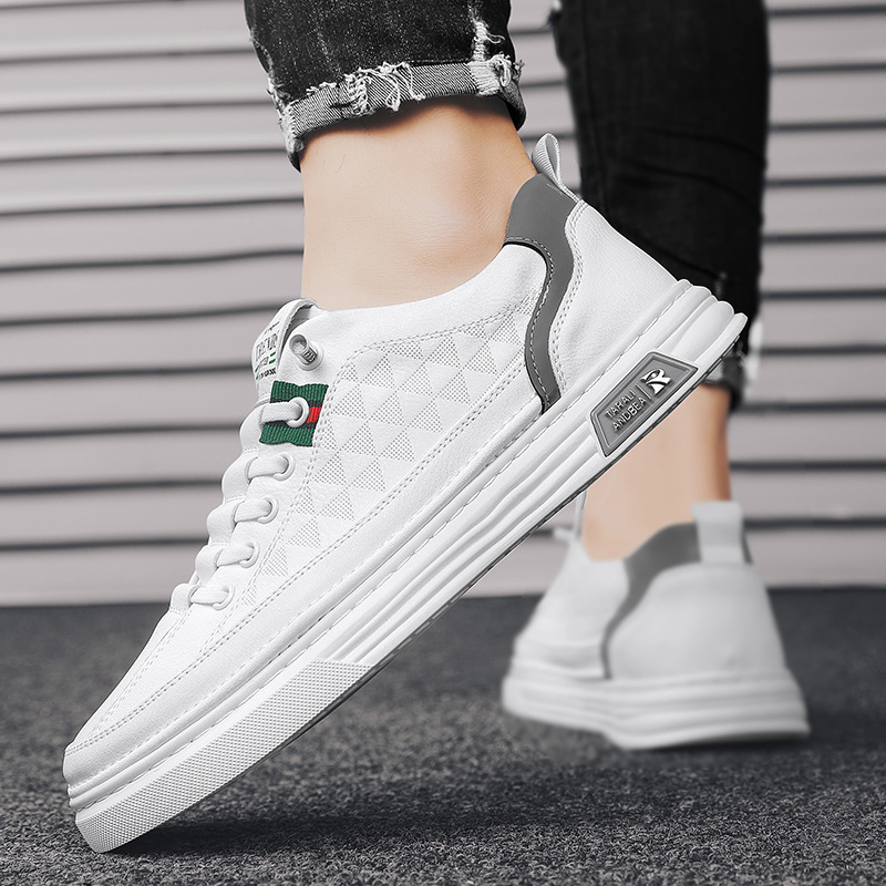 Zapatos de hombre 2026 nuevos zapatos de invierno transpirables zapatos de skate para hombre zapatos blancos casuales zapatos de cuero blancos versátiles zapatos blancos pequeños