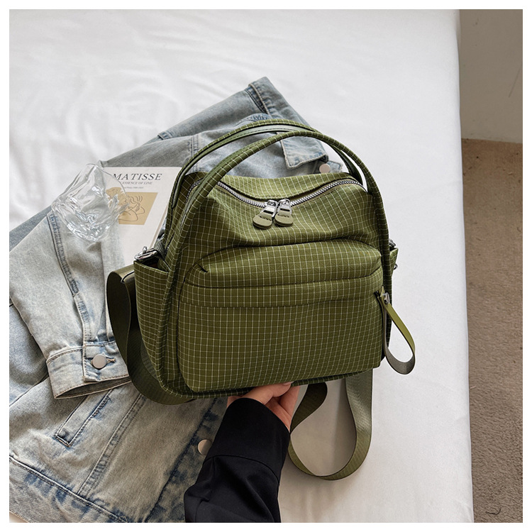 Casual bolso de mano ligero para mujeres 2026 nueva moda bolso de nylon cuadrado de viaje ocio mochila de hombro