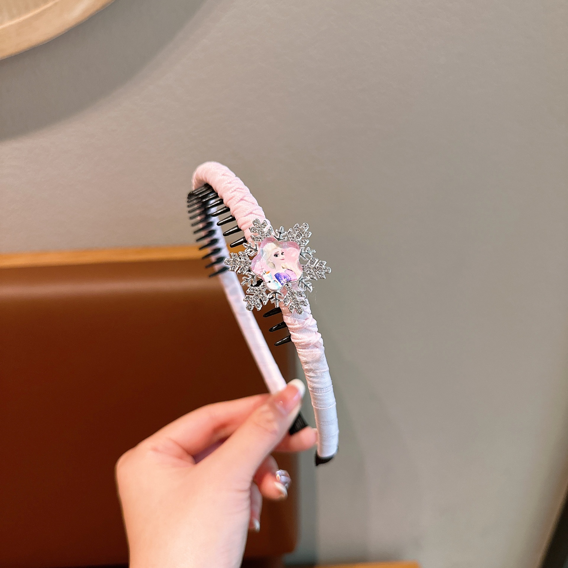 Niños Aisha princesa banda de cabello de niña hielo y nieve con dientes antideslizante banda de cabello acrílico coreano clip de cabello