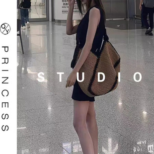 ����ʽС���͹ž�������Ůʿ2026�¿������ɳ���μ�б����