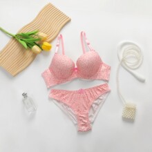 跨境性感蕾丝文胸套装美背聚拢内衣内裤女款防滑显瘦货源tk速卖通