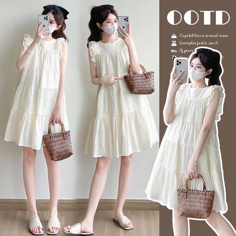 Maternity Wear 2026 Fashionable and Playful Age-Reducing Dress with Flying Sleeves and Embroidery, Loose Plus-Size Dress