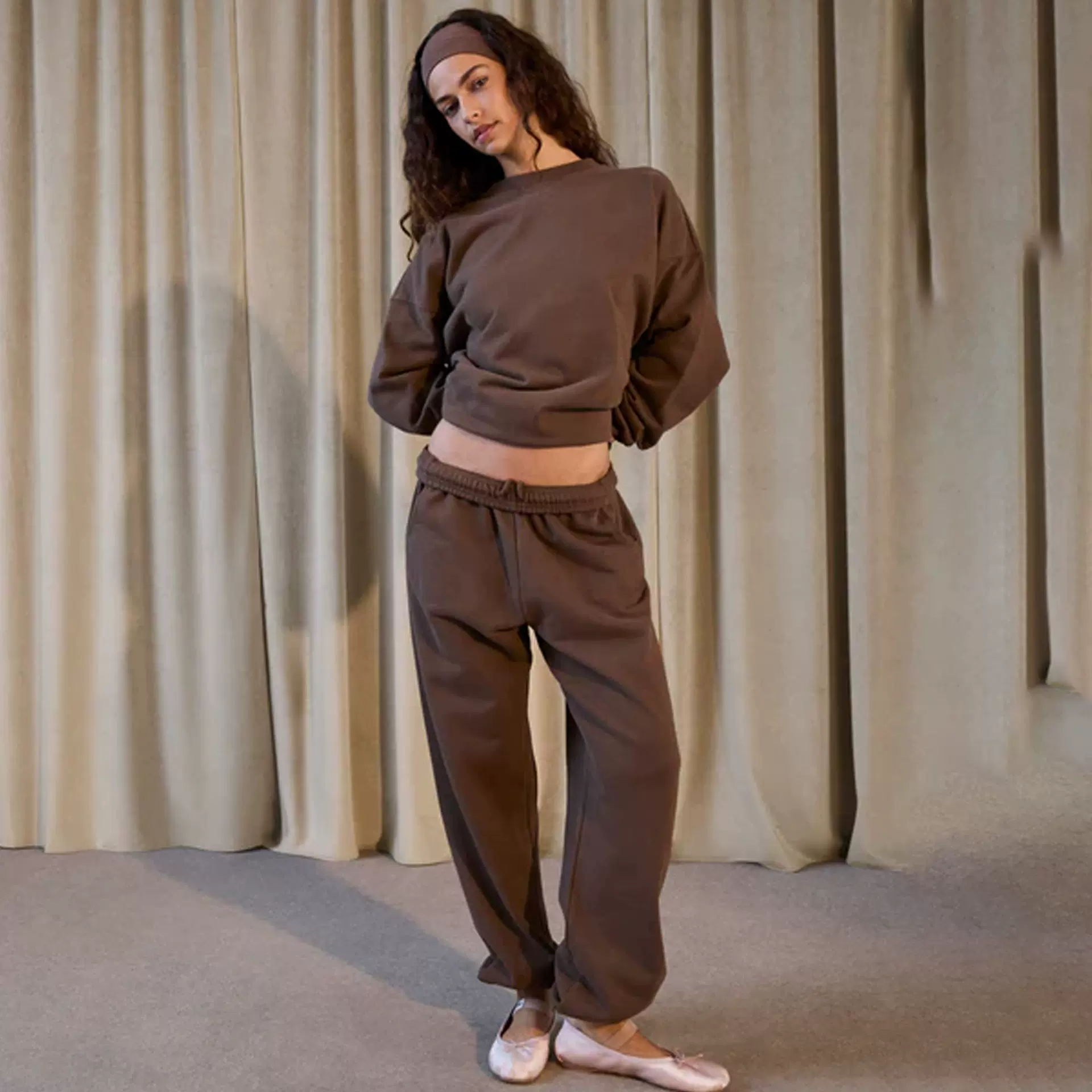 欧美四季运动服休闲运动上衣垂感卫衣圆领健身衣宽松瑜伽服长袖女