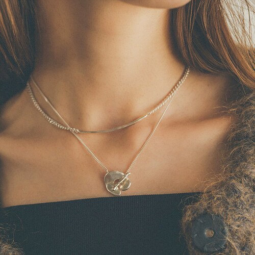 Japanese niche design KOBAYashi Kana co-branded brass plated retro silver double layered chain necklace pendant