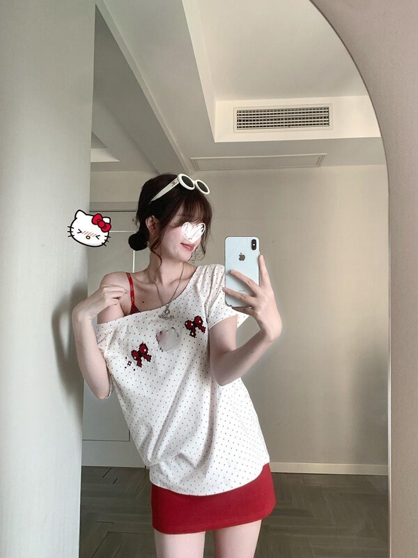 今年のホットスタイルキティ猫水玉斜め肩半袖トップ夏のTシャツ赤韓国風ファッションスリムカジュアル|undefined