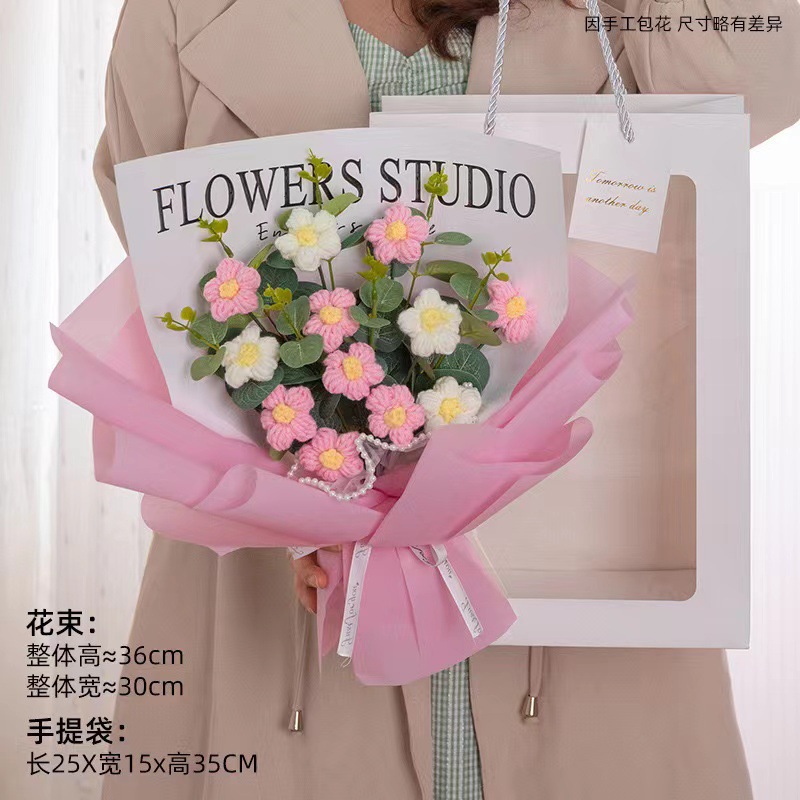 Día de San Valentín para enviar a las niñas ramos tejidos a mano