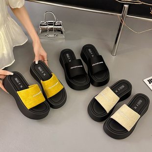 New Style Slippers Women's Summer Outer Wear Thick-soled Roman Sandals 2025 Sandals Small Chanel Style Black