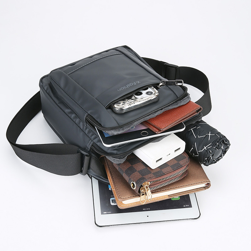 2024 nuevo bolso de mensajero de hombro ligero para hombre transfronterizo, bolso de deporte al aire libre de ocio y simple