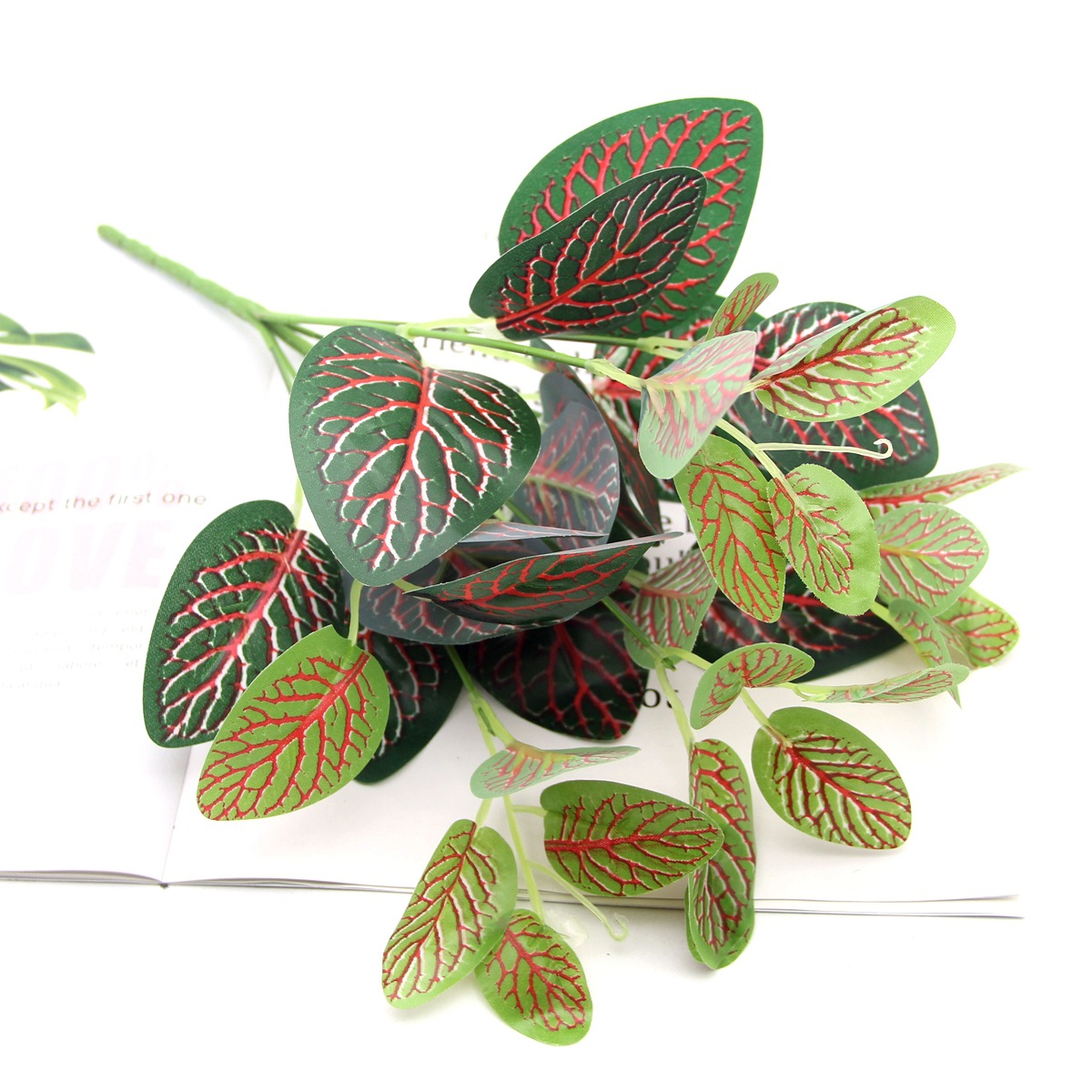 Hojas artificiales verdes tipo potos, decoración para muros, jardines y fondos, hojas plásticas realistas al por mayor